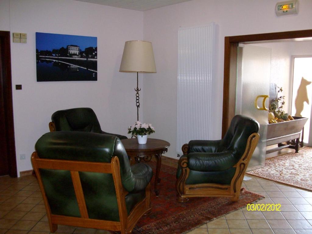 Au Logis Des Ours Belfort Nord Offemont Εξωτερικό φωτογραφία
